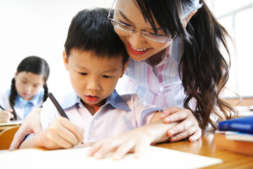 Tại sao cần phải cho con học gia sư?
